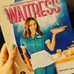 Alison Wheeler Instagram - Un petit nouveau à ajouter à ma collection. Comme c'était géant @waitresslondon 🎂🍰🥞#sugar #butter #flour