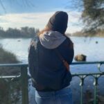 Alison Wheeler Instagram - Laisse tomber comme j’ai croqué la vie dans un rayon de 10km avec moins de 6 personnes avant 19h aujourd’hui 🤘Yolo (You only live once with une attestation) Je remercie bien évidemment le bois de Vincennes qui a fait de ma balade un souvenir mémorable et qui n’a définitivement rien à envier à Dubaï. 📷 @ramy_mej