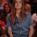 Alison Wheeler Instagram - Back to school sur @qofficiel les lundis et mercredis sur @tmclachaine Photo @blelong
