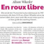 Alison Wheeler Instagram - Avec @sarahgandillot on a parlé de coaching, de rondelle et de féminisme. L’interview est à retrouver ce mois-ci dans @_causette_ ce 🎡 Photo de l’inégalable @lisacarletta extraite de mon livre « Ma vie est mieux que la vôtre » sortie le 13 nov chez @harpercollinsfrance. Cette légende est très longue mais je fais ce que je veux c’est mon insta.