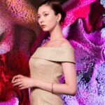 Alissa Yagi Instagram - BVLGARI Serpenti 75周年を記念した "時を超えて紡がれる無限のストーリー展"へ 歴代ジュエリーの展示や、 セルペンティをテーマにした現代アーティストとの 様々なコラボレーションアート作品が楽しめます。✴︎ 事前来場予約の上、皆さまもこの機会に是非。☺️ @bulgari #PR #Bulgari #BulgariJewelry #Serpenti #Serpenti75