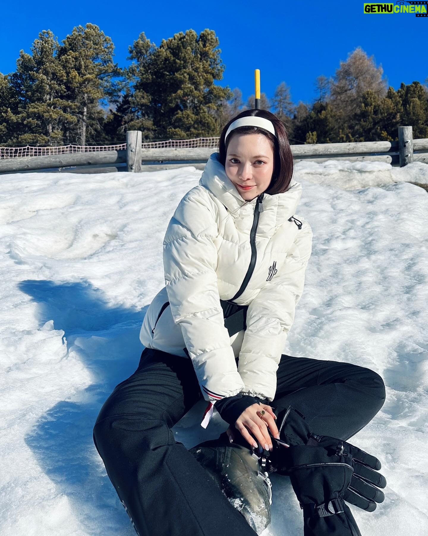 Alissa Yagi - 3 Likes - ⛷️❄️ #MonclerGrenoble 🤍