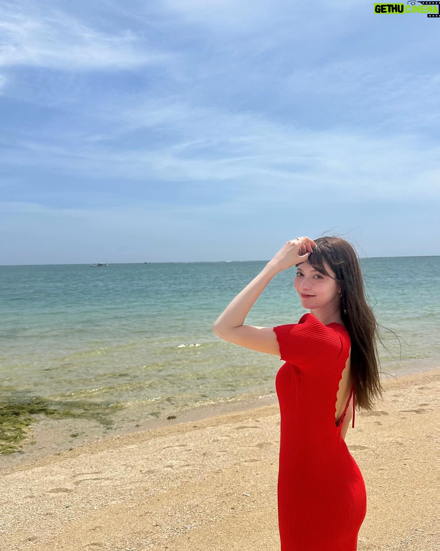 Alissa Yagi - 3 Likes - 🌴😎父と久々の二人旅。