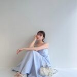 Alissa Yagi Instagram - 今日もお疲れ様でした✌️🤍 しふく。 dress @rosary.moon shoes @zara Bag @miumiu