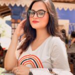 Aliya Naaz Instagram – The girl who use to bully me in high school🏫  just asked me, what my skincare routine is.
Imma tell her 😒
St louis apricot scrub 😉😜 
.
.
.
.
.
.
.
.
#mood #happy #sassyquotes #love #beyou #loveyourself #grateful #graditude #artjunagoa #anjunagoa #bagabeach #goa #goadiaries #exploregoa #exploreindia #exploremumbai #casualstyle #likesforlike #followforfollowback #sfs #actor #instantbollywood #bandrawest #mumbai #mumbaiblogger #mumbaicafe #positivevibes #casual #panjimgoa #panjim