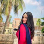 Aliya Naaz Instagram - Eyes talk 💫🤍