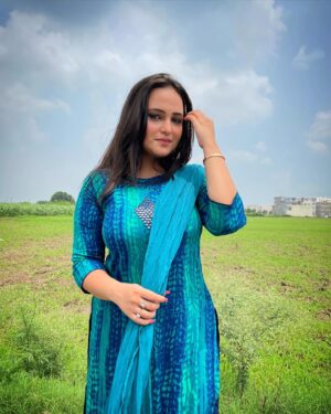 Aliya Naaz Instagram - Tu hai udaasi bhari koi haseen daastaan ✨ 
#makeupbyyourstruly 
Picture credit- @tondon_tilakdhari 
.
.
.
.
.
#aliyanaaz #indianactress #southindianactress #bollywoodhot #tollywoodhotactress #kannadactress #punjabiactress #chandigarhgirls #mumbaiactor #colorstvserial #starplusserials #indianwebseries #villagegirl #kolkatagirl #instantbollywood #viralbhayani #pinkvillasouth #pinkvillafashion #indiangirls #desigirl #goregaonfilmcity #filmcitymumbai #mohali #punecity #sonakshisinhahot #sonakshisinha #balajitelefilms #altbalaji #zee5premium