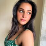 Aliya Naaz Instagram – It’s Sunday and here I’m too much busy doing nothing . 💁🏻‍♀️
.
.
.
.
#sundayselfie #explorepage #mumbaikar #mumbaigirls #bandrawest #bandra #mumbairains #instantbollywood #pinkvilla #pinkvillatelly #pinkvillasouth #bollywoodhot #pollywood #colorstv #indianactor #mumbaiactor #delhigirls #bollywoodfashion #viralvideos #viralpost #indiangirls #indiangirl #sfspost #goregaon #andheriwest #filmcitymumbai #ramojifilmcity #viralgirl #kolkatagirl #chandigarhmodels
