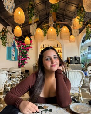 Aliya Naaz Instagram - 🤎 @oceanpalmsgoa 
.
.
.
.
.
.
.
.
#oceanpalmsbeachresort #goahotels #goabeach #goanfood #goandiaries #candolimbeach #calangute #bagabeach #arambolgoa #arambol #vagatorgoa #besthotels #pinkvillafashion #instantbollywood #curlytales #mumbaiinfluencer #influencerdigital #collaboration #collab
