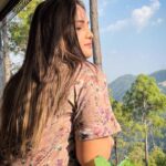 Aliya Naaz Instagram – Sun kissed 🤍
.
.
.
.
.

#aliya #solan #himachaldiaries 
#chandigarh #mumbaiactor #actor #actress #indiangirls #indianactress #pinkvilla #pinkvillatelly #pinkvillasouth #instantbollywood #bollywoodactor #indianwebseries #southindianactress #tamilcinema #teluguactress #kannadactress #colorstv #shaktiastitvakeehsaaski #sasuralsimarka2 #mumbaigirls #delhigirls #bollywoodhot #sonakshisinha #indianmodel #himachalpradesh #shimla