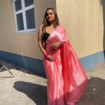 Aliya Naaz Instagram – Feelin’ 11 out of 10 🖤
Makeup by @pintumakeup 
.
.
.
.

#sareelove #saree #sareefashion #sareelover #indianactress #mumbaiactor #southindianactress #filmcitymumbai #altbalaji #mxplayer #indianwebseries #pinksaree #satinsaree #mumbaigirls #mumbaikar #sfspost #potd #madhisland #silksarees #newdelhi #andheriwest #punecity #chandigarh #mohali #kolkata #hyderabadgirls #altbalajioriginal #instantpollywood #pinkvillasouth #pinkvillatelly