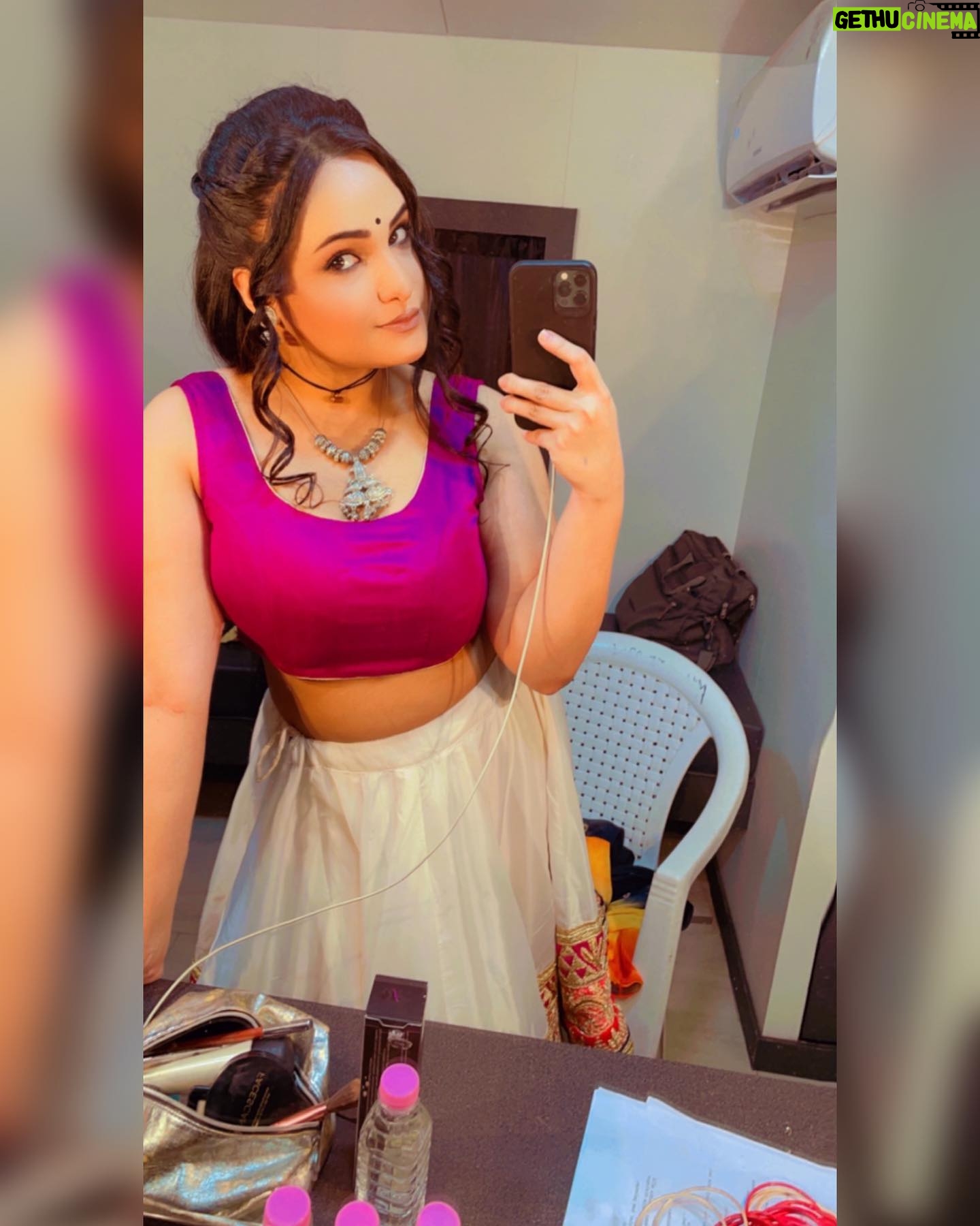 Aliya Naaz Instagram - Liked this one ,might delete later!