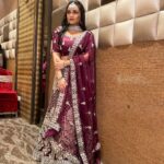 Aliya Naaz Instagram - Untameable wild heart🤍 . . . . . . #wedding #brotherswedding #shadisaga #shadiseason #indianwedding #lehengacholi #lehengalove #lehenga #indiantraditionalwear #indiangirl #indiangirls #shadi #ethnicdress #mumbai #bandrawest #bandra #weddingseason #lehengasaree #manyavar #designerdresses #designerlehenga #sfspost #andheriwest #maroonlehenga #bonggirl #kolkata #pinkvillatelly #indianactress #altbalaji