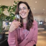 Alizé Cornet Instagram - Celebrating on my way to Australia ✈️🇦🇺 🥂 to 2024 and hopefully a better world 💙