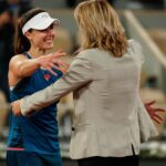 Alizé Cornet Instagram – Merci Alizé 🧡 

#RolandGarros | 📸 @nicogouhier22 @jccaslot/FFT