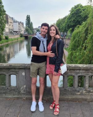 Alizé Cornet Instagram - "𝑻𝒐𝒖𝒕 𝒂𝒓𝒓𝒊𝒗𝒆 𝒑𝒐𝒖𝒓 𝒖𝒏𝒆 𝒓𝒂𝒊𝒔𝒐𝒏"

Je comprends mieux ce que cela veut dire maintenant. 
Tout ce temps, c'était toi ma raison ❤️ 
Et depuis toi, tout a un sens.

Joyeux anniversaire mon grand amour 🦆🥰