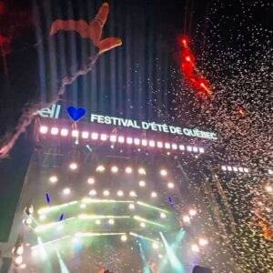 Alizée Paradis Instagram - postcards Summer ‘23

1• my mind🌩️
2• sister’s bday🥹
3• ran 6km for climate change awareness🦾
4• perfect day at the lake
5• baby girls just wanna have fun👯‍♀️
6• once a raver…🔋 
7• FIN FEQ 🎆⌛️💘⚡️
8• the biggest i’ve ever seen😻