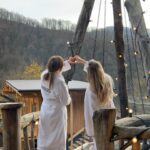 Alla Mikheeva Instagram - Прекрасная баня, замечательная команда! Спасибо 🤍🤍🤍❄️❄️❄️🧖‍♀️🧖‍♀️🧖‍♀️ Фантастическая атмосфера гор и невероятного удовольствия 🌊 @bansk.ru @pashabunin еще раз спасибо 🙃
