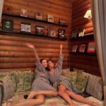 Alla Mikheeva Instagram - 🌳 Люблю баню и моих подруг 🤍