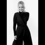 Allison Munn Instagram – Thank you to @JejuneMagazine for the great questions about #TheBigShowShow (currently streaming on #Netflix) & what I’m passionate about. 
⠀
Photography – @ryanwestphoto ⠀
Styling – @AdenaRohatiner⁣⁣⠀
Hair & Makeup – @ABHairMakeup⠀
Hair Color – @deanroybal