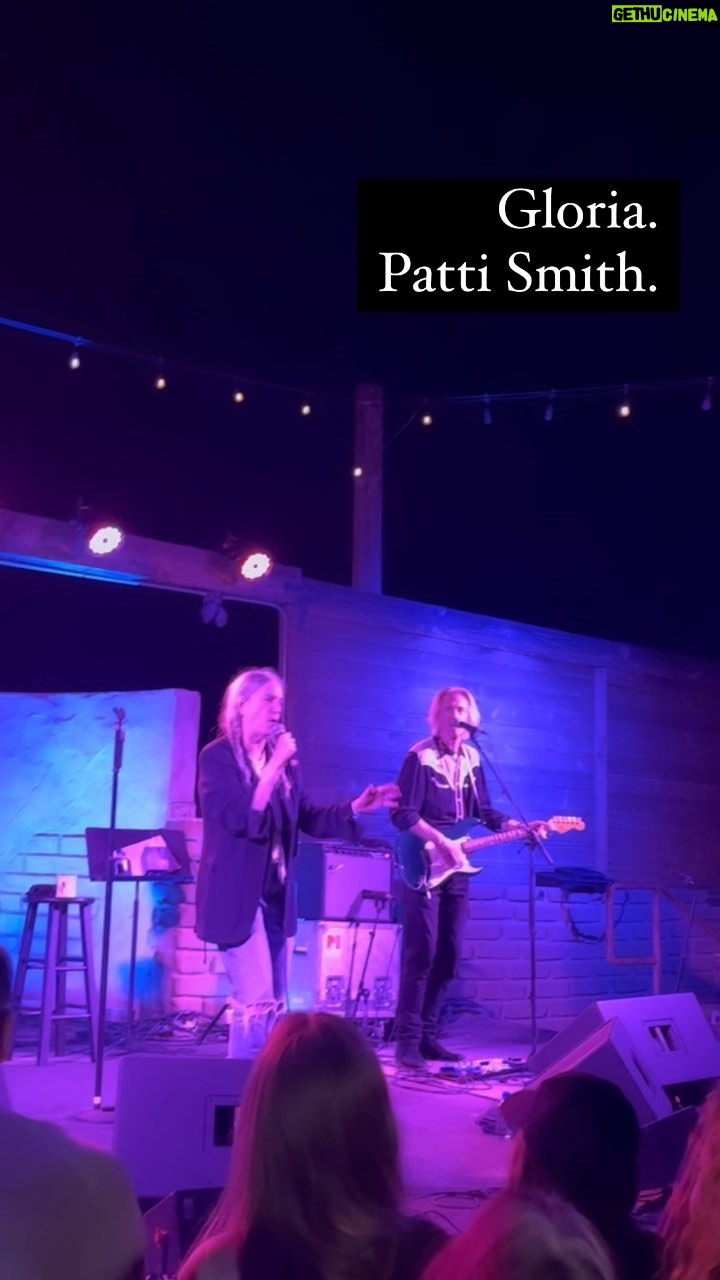 Allison Scagliotti Instagram - Poet author songwriter rock star artist activist punk and my spiritual guardian. @thisispattismith