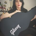 Allison Scagliotti Instagram - A blessed Virgo season to all who celebrate. For those keeping track, I made a little exploratory trip to @chicagomusicexchange a few weeks back. This is the beauty who called to come home with me. Say hello to my new baby, Rosemary. 🌹 🦇 @gibsonguitar