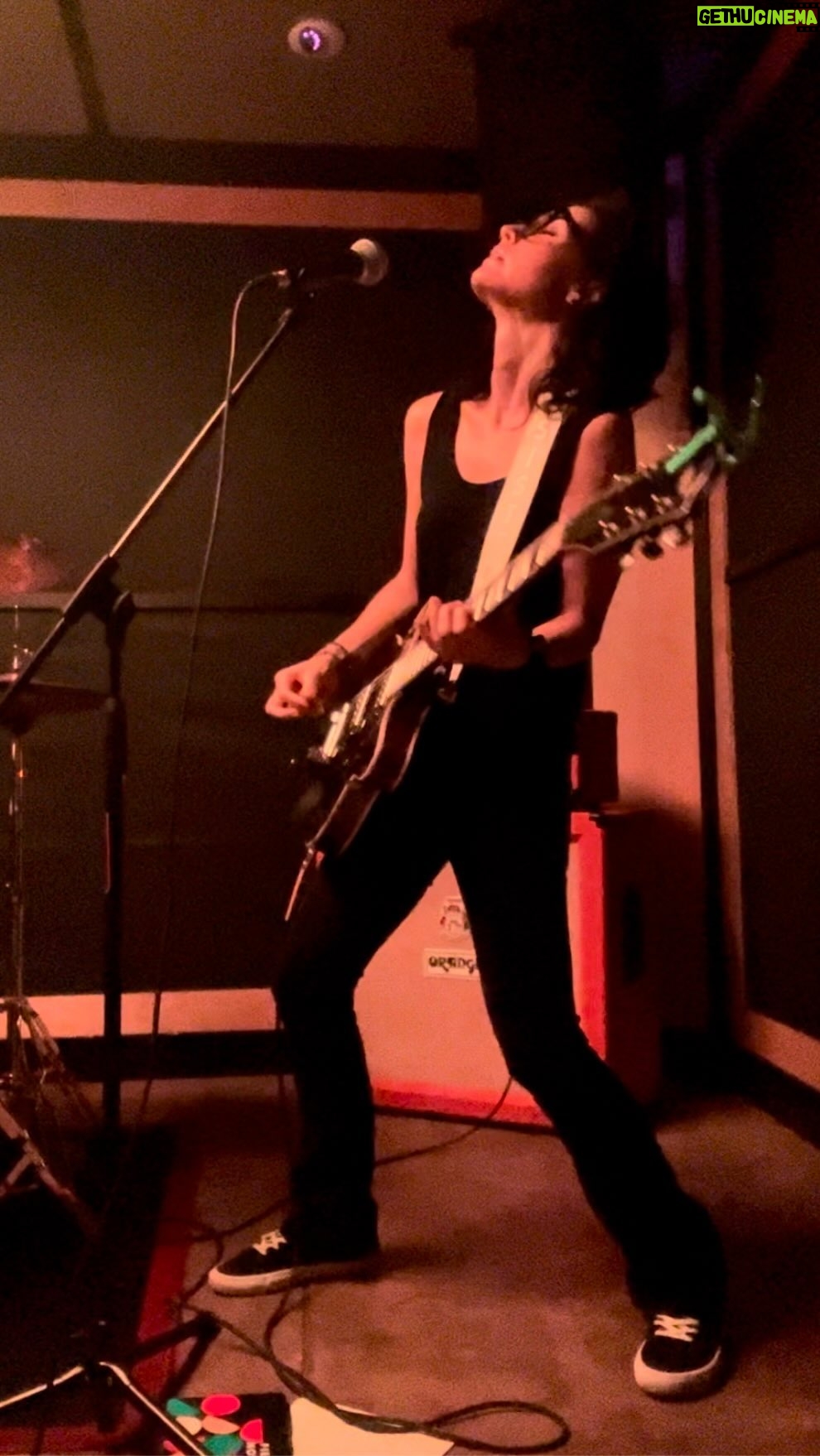Allison Scagliotti Instagram - An outtake from my many hours of practice at @pirateofficial leading up to the @7horseband show. When Phil said learn the riff and I’ll throw it to you on stage, your girl did not waste any time. If you need a place to get loud, use my promo code LFP2022 for 10 bucks off your first booking at the link in my bio. #pirateambassador