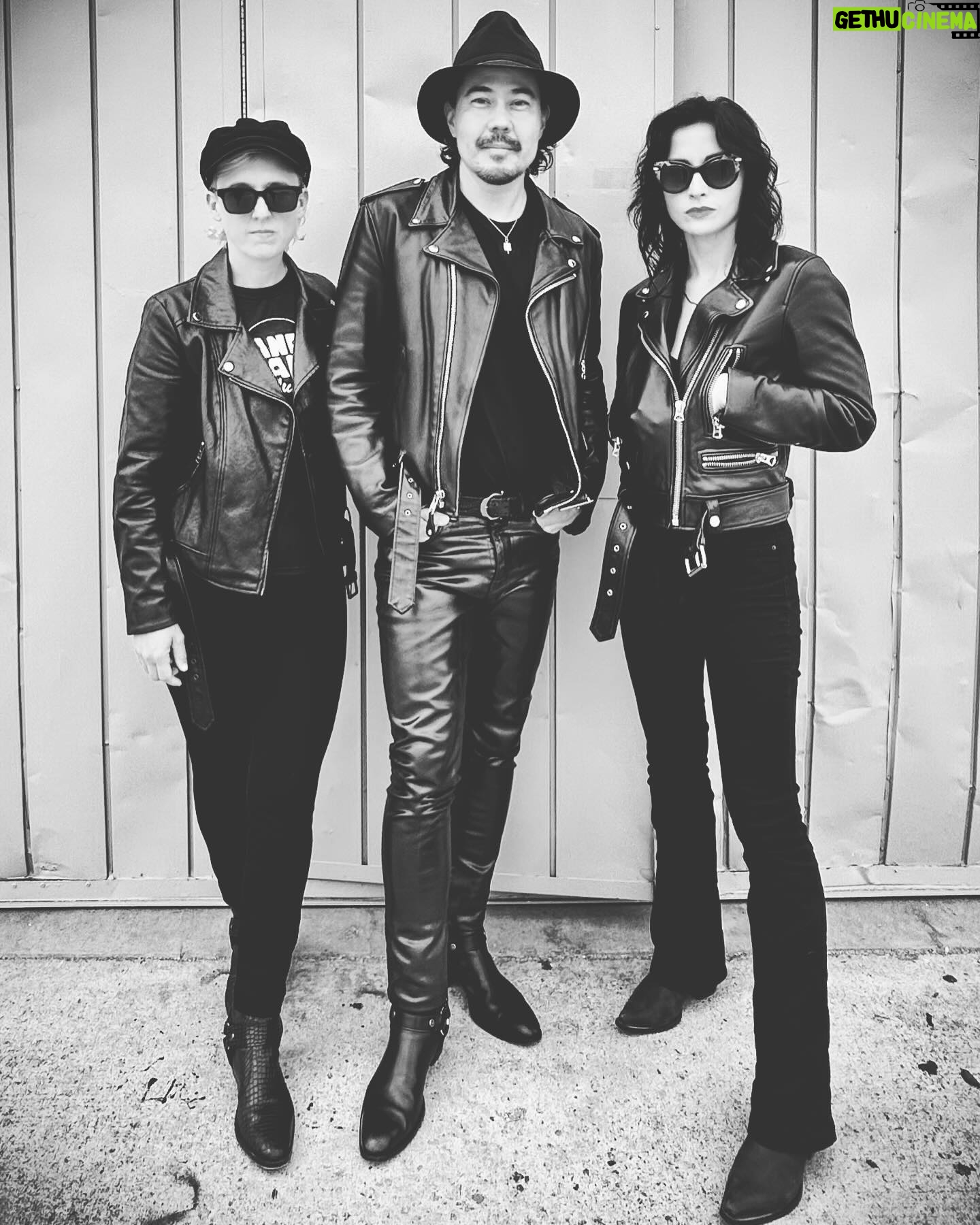 Allison Scagliotti Instagram - One month from today, this fashionable trio takes the stage at @genghiscohenla. We’re @faintingparty.