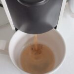 Ally Chiu Instagram - ☕️ 🎬 怕你們想念消失太久的我 附上很臨時且超級不專業剪輯 加減看😌 - 近期的我 是一個過度偏執的人 只能透過 重複觀看 確認 再確認 似乎才能放下一點 不清楚什麼才是最好的 只是想如何能更好 之後又繼續陷入在那個循環裡 這是巨蟹座的各種內心世界吧 在抵達這未知的終點後回首 我希望每個選擇都會是精彩的 這⋯是個什麼歌詞吧（？