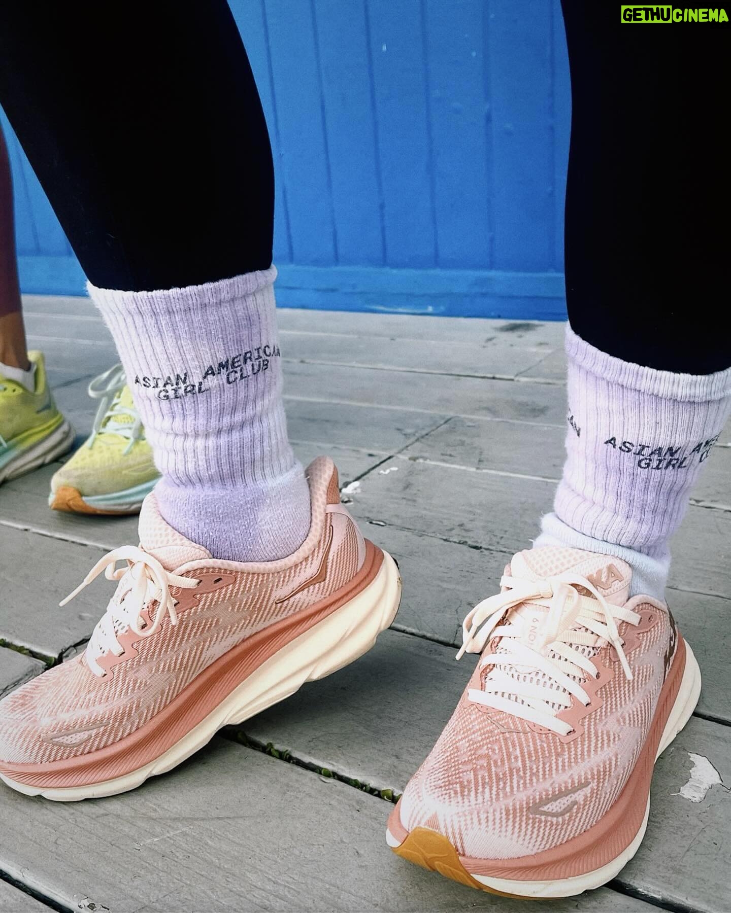 Ally Maki Instagram - We took over Venice for @asianamericangirlclub x @hoka 🩵 A dream day. The way our AAGC events are always the most wholesome! One of the gals who had never been to one of our events before told us that “she felt so included” and it made my heart swirl. 🥹 Thank you to the entire @hoka team for being the best collaborators we could ask for, the AAGC team (missing our chief of staff @djlilvibey!), our ultra marathon queen @born2run87 for leading the walk, and all of our sponsors @drinknarra @drinktheqi @grounding.with.evelyn @hashimoto_nursery we consider you more than just partners but friends always. #TEAMAAGC #AAGCLuckyWalk