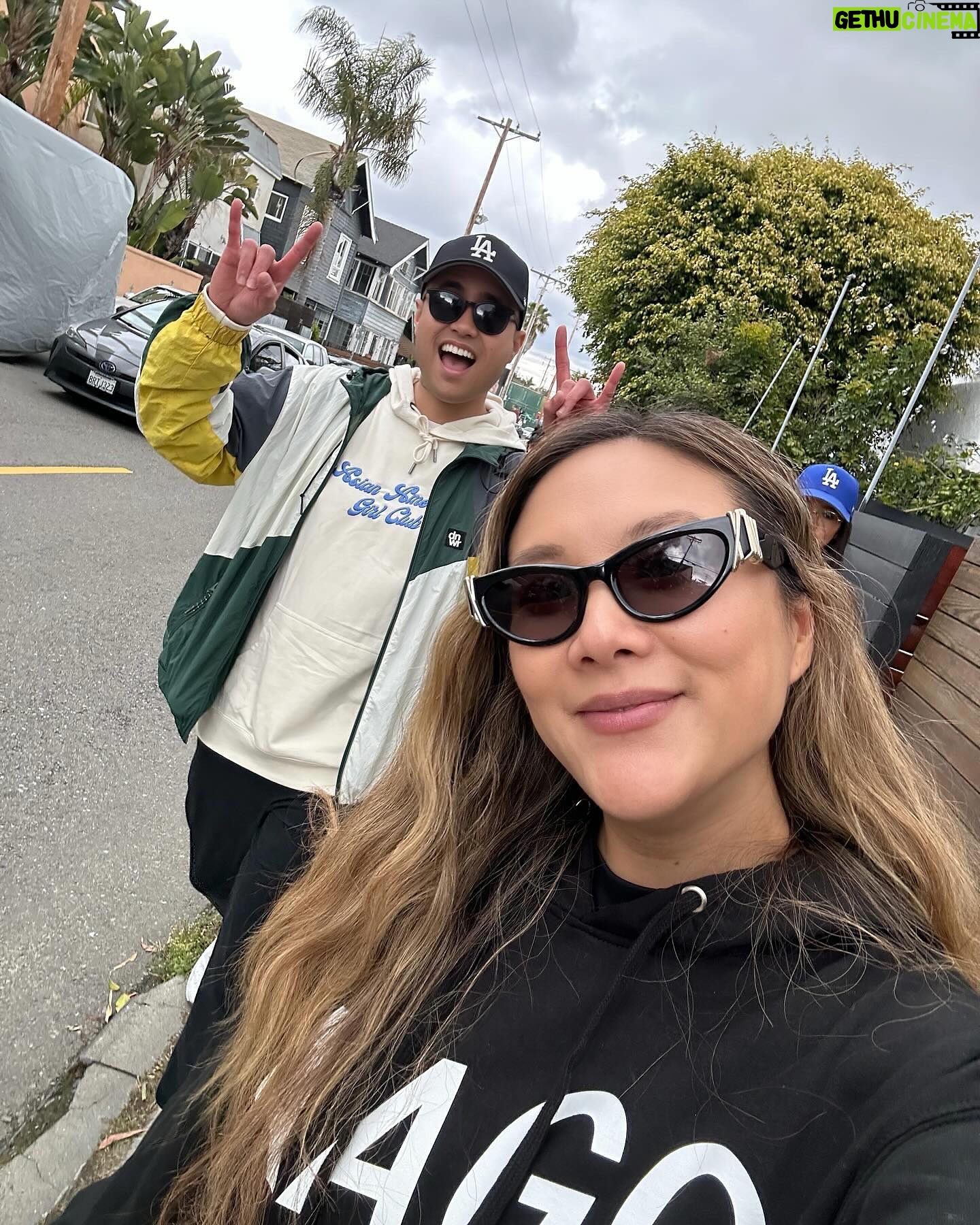 Ally Maki Instagram - We took over Venice for @asianamericangirlclub x @hoka 🩵 A dream day. The way our AAGC events are always the most wholesome! One of the gals who had never been to one of our events before told us that “she felt so included” and it made my heart swirl. 🥹 Thank you to the entire @hoka team for being the best collaborators we could ask for, the AAGC team (missing our chief of staff @djlilvibey!), our ultra marathon queen @born2run87 for leading the walk, and all of our sponsors @drinknarra @drinktheqi @grounding.with.evelyn @hashimoto_nursery we consider you more than just partners but friends always. #TEAMAAGC #AAGCLuckyWalk
