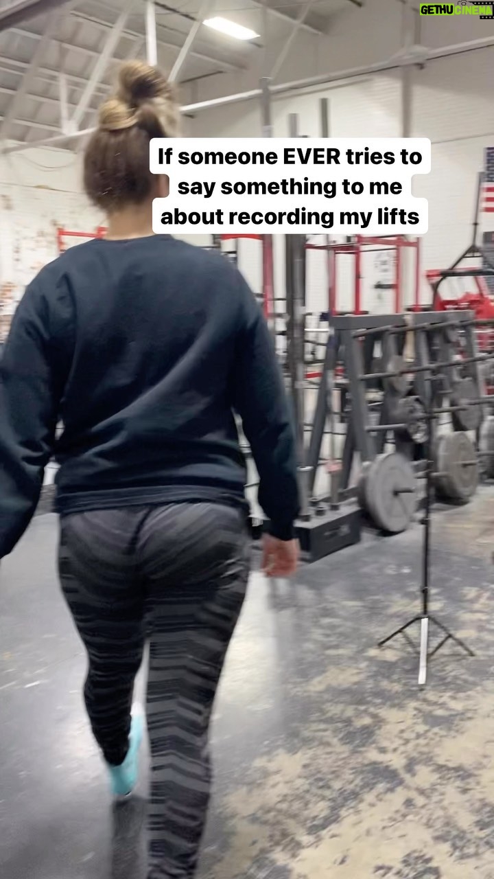 Allysin Kay Instagram - I WISH A MF WOULD 💅🏼 I will roast you. I will flame you. I will toast you evenly on each side but then accidentally leave you in the flame too long to where you catch fire on one corner like a perfectly charred marshmallow. No but fr, as long as the people filming are being respectful of the people and space around them, MIND YA BUSINESS. Idc what your opinion on their form is, or their choice of lift, or the weight they’re using. Idc if they’re filming with the lens pointing straight up their chocolate starfish. Worry about your tiny calves.