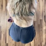 Allysin Kay Instagram – When I finally get home after days of traveling 😻
#ceilingchallenge