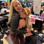 Allysin Kay Instagram – We were thisssss🤌🏼close to a Slugs reunion pic, just missing @chelseaagreen 😭

Thank you @officialwrestlecon! Meeting fans, getting to put Twitch handles to faces, and reuniting with friends that I haven’t seen in YEARS is what makes the chaos of these weekends worth it 🖤

I also live streamed Day 2 on my Twitch – You can still watch the replay! (Link in stories & bio)

10 pics is not enough to share everything from this weekend, so the rest are going on my Patreon for now.

Thank you, Philly!