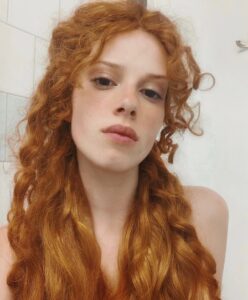 Actress Alma Noce HD Instagram Photos and Wallpapers December 2021