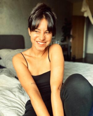 Almila Bağrıaçık Instagram - first pictures of my 
new year of L I F E 
which one is ur favorite? 

#forever30 #julybirthday #nomakeup #justme #selfportrait