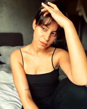 Almila Bağrıaçık Instagram - first pictures of my 
new year of L I F E 
which one is ur favorite? 

#forever30 #julybirthday #nomakeup #justme #selfportrait