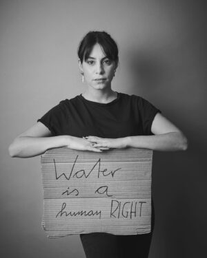 Almila Bağrıaçık Instagram - WATER IS A HUMAN RIGHT. 

#waterisahumanright #vivaconagua 

🙏🏼 @vivaconagua 
📷 @henningheide