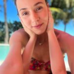 Alona Tal Instagram - I love when my kid interrupts a selfie. I love those little hands