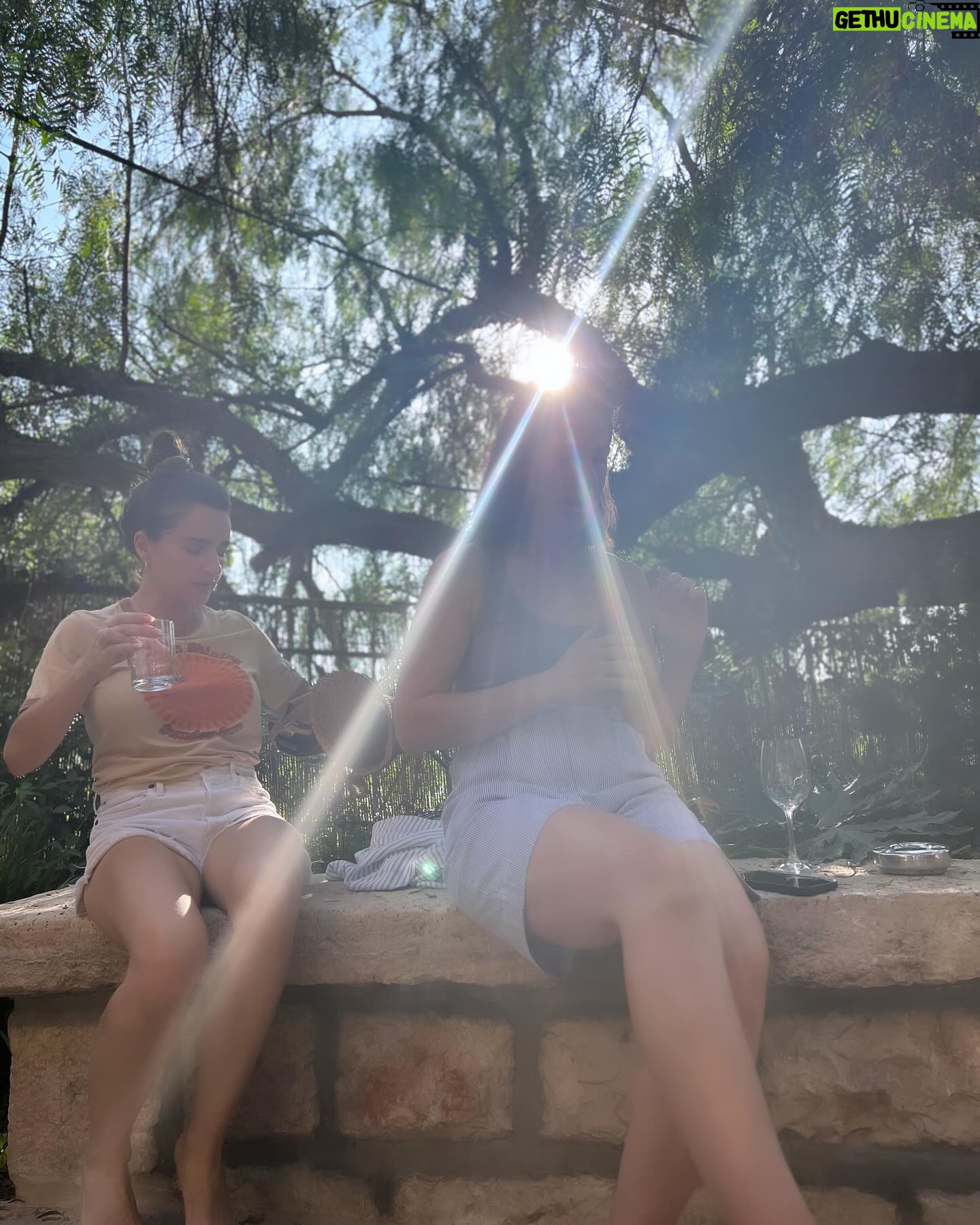 Alona Tal Instagram - A little throw back to this past summer. When I was back home in Israel with my family of girlfriends @yael_tal @neslibarda @aniabukstein . I miss them so much these days. Can’t wait for relaxing times like those again.