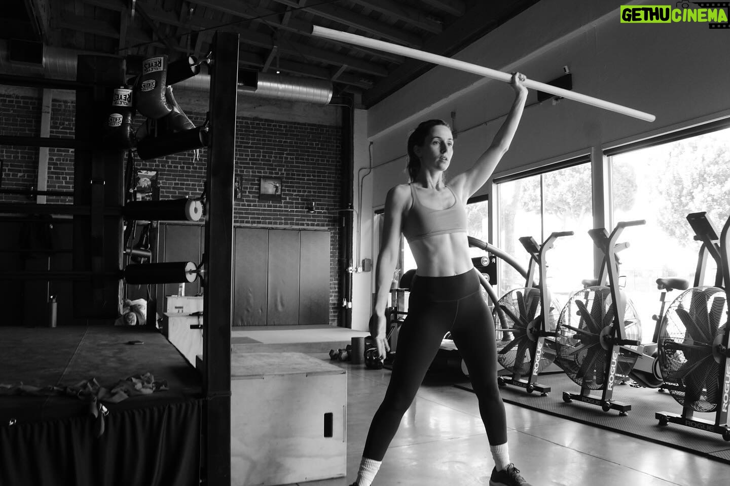 Alona Tal Instagram - 💪🏽 but also as a family. @allcityboxingclub @abletowill @marcos595 ried