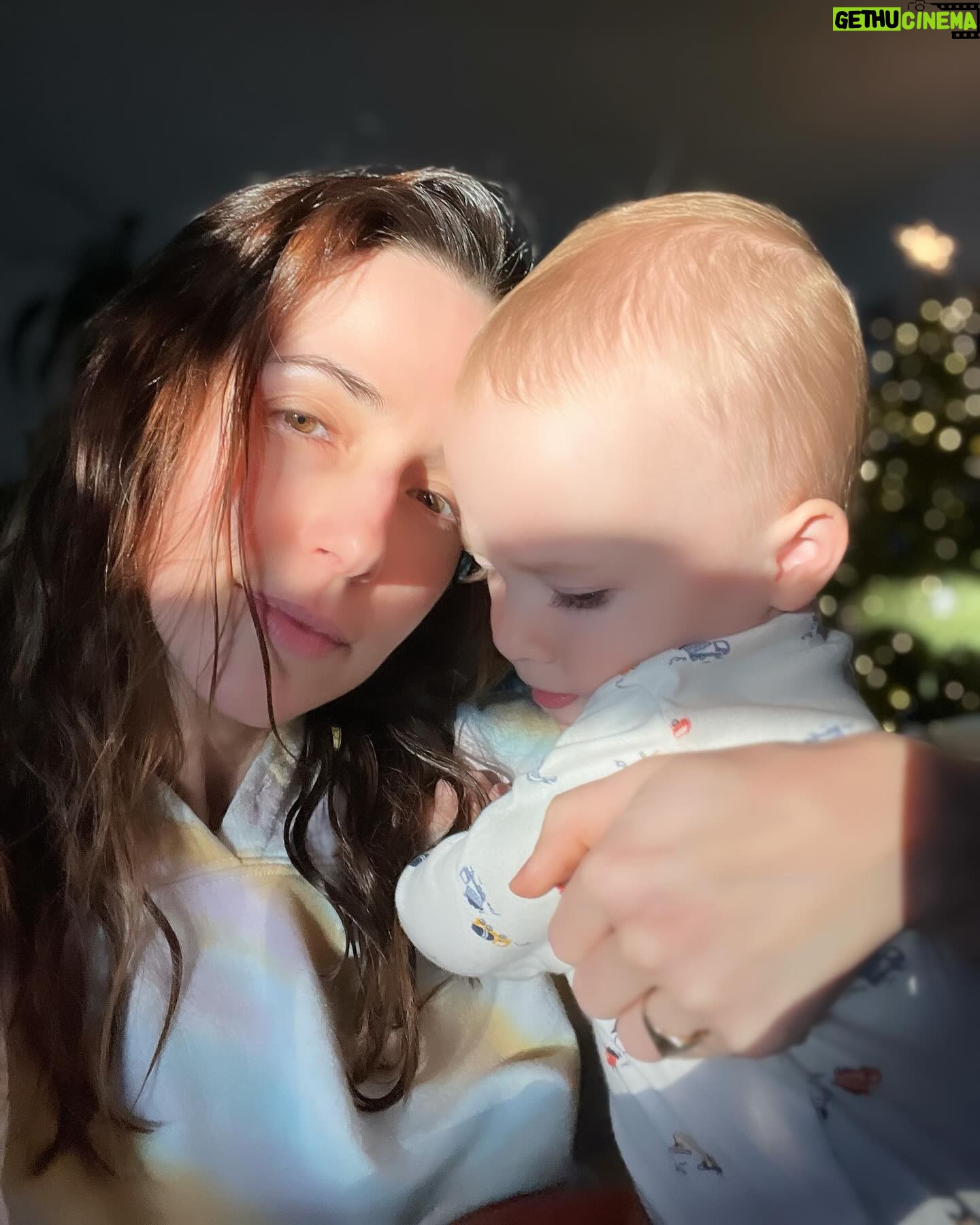 Alona Tal Instagram - Finding calm moments in these insane times is not an easy task but when they happen. We photograph them. Naturally…