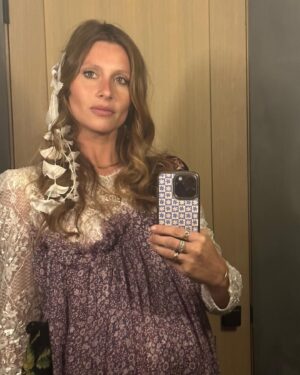 Aly Michalka Instagram - When you buy a dress 7 years ago & it finally has its moment at your Baby shower 💜 🕊️ 🍼 @maisonartc