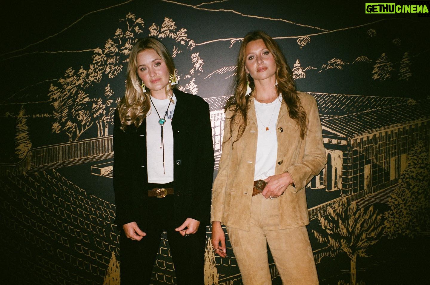 Aly Michalka Instagram - Thanks for this special piece on our @greek_theatre looks @cfda This was an extra special evening wearing @rosettagetty at our sold out show. So grateful for the support 🥹