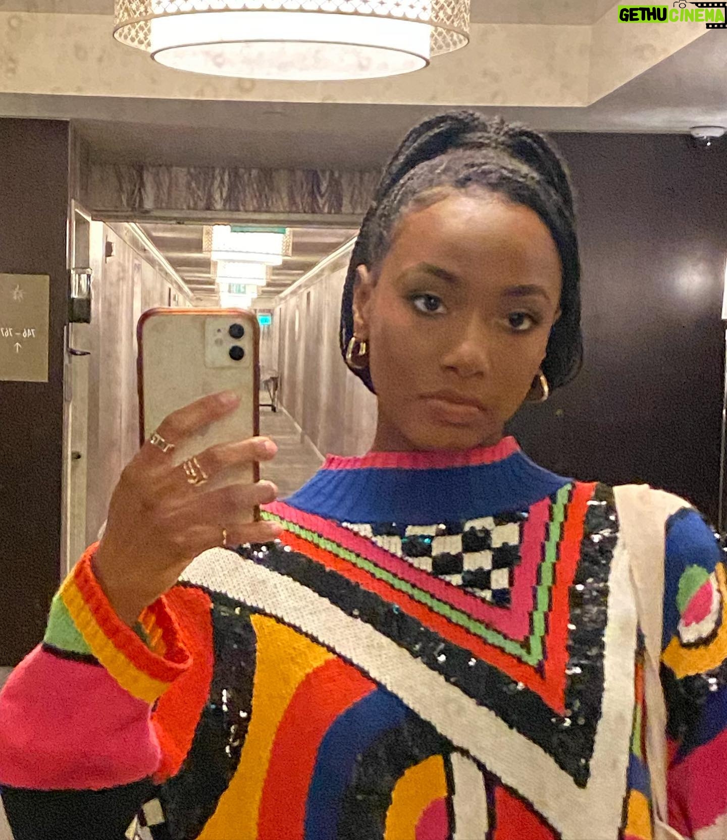 Alyah Chanelle Scott Instagram - brb dissociating 🙂