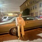 Alyssa Diaz Instagram - Taste the rainbow 🌈🪩 #golddelight #Fridaynight #laartsdistrict 📸👘 @ritaghanimela
