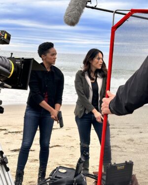 Alyssa Diaz Instagram - Starting Monday feels like…. @mekiacox  #bts @therookieabc