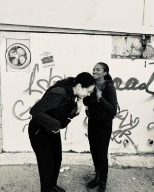 Alyssa Diaz Instagram - Inside joke with  @mekiacox😂 @therookieabc #bts