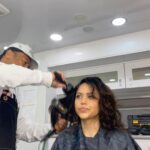 Alyssa Diaz Instagram – Going thru the “works” bts @therookieabc. We talked pickle ball and it’s origins in hair. Used a fun new @solawave on the skin with red light therapy in makeup and solving crime in a yes it’s #velvet @zadigvoltaire blazer.
