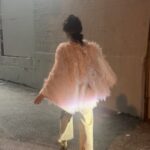 Alyssa Diaz Instagram - Taste the rainbow 🌈🪩 #golddelight #Fridaynight #laartsdistrict 📸👘 @ritaghanimela